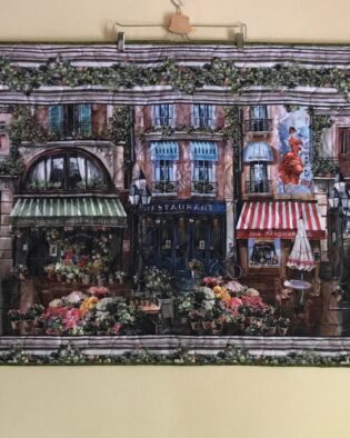 Dans une Rue de Paris, a quilted wall hanging showing an attractive Parisian neighbourhood