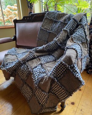 Cotton homespun rag quilt