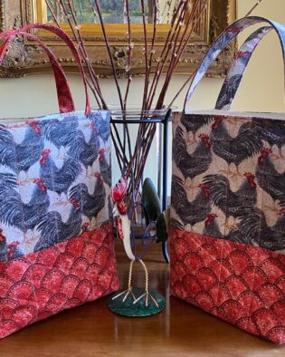 quilted tote bag with roosters