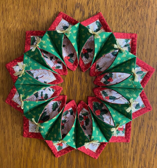 Holly Leaf Christmas Wreath - Image 2